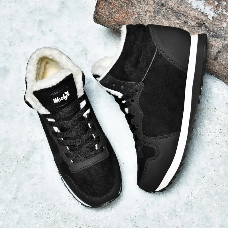 Men's Warm Fleece Lined Lace Up Winter Boots with Non Slip Sole | Perfect for Outdoor Activities