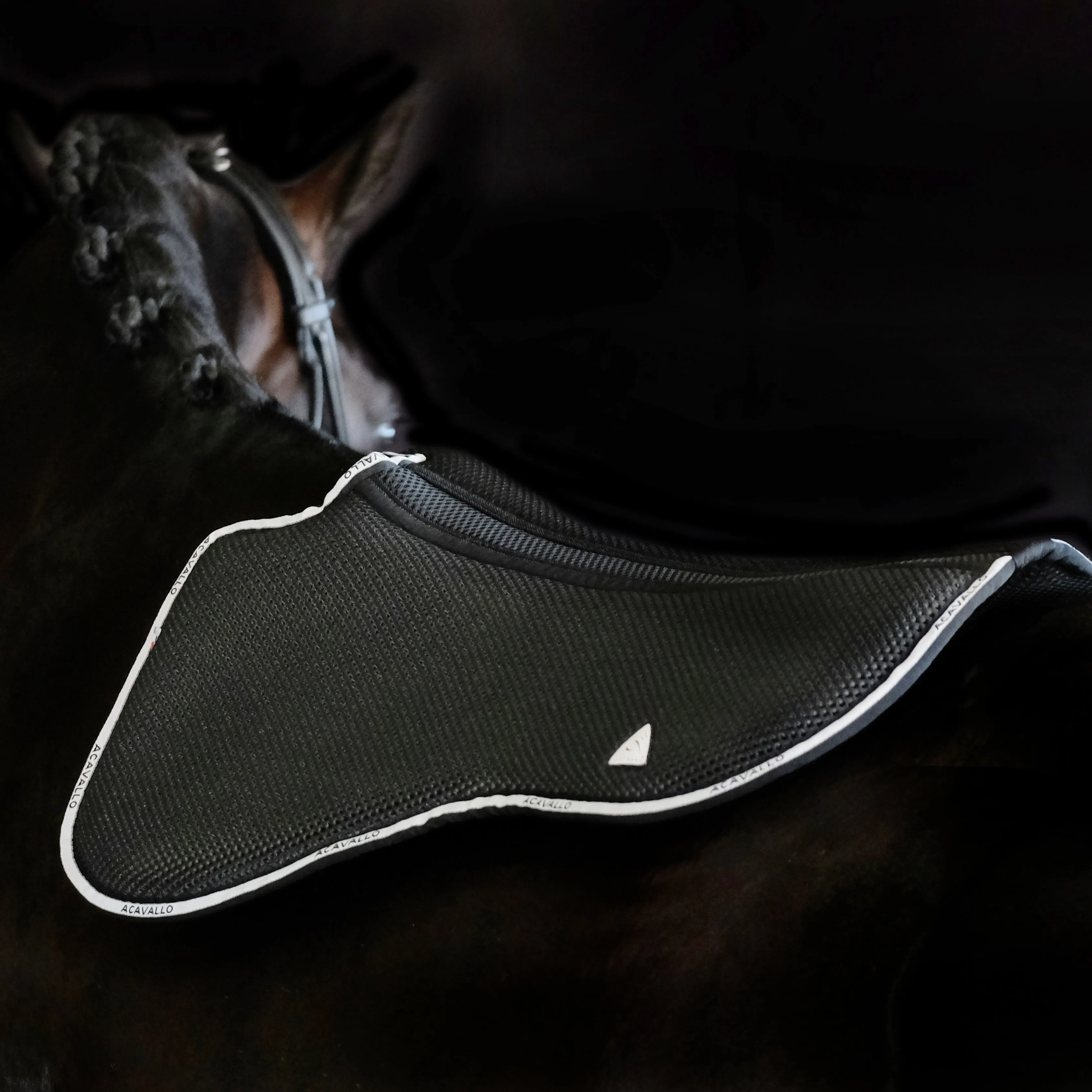 Spine Free 3D Spacer Fabric & Memory Foam CC Half Pad Dressage